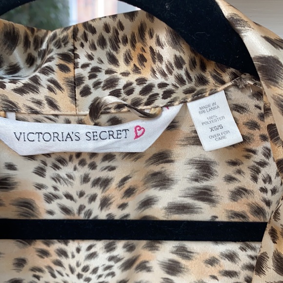 Victoria’s Secret Robe XS/S - Picture 4 of 4